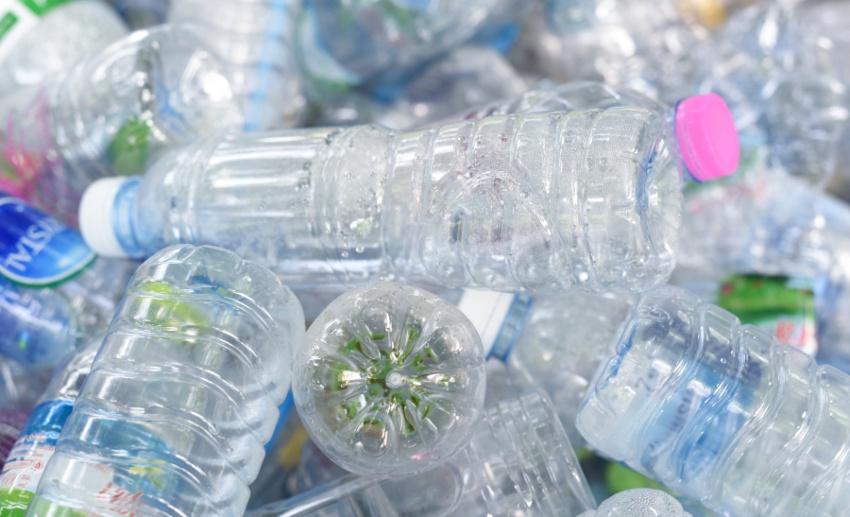 Nachhaltige Rucksäcke und Ranzen durch aus Magazin PET-Flaschen Upcycling - Schulranzen