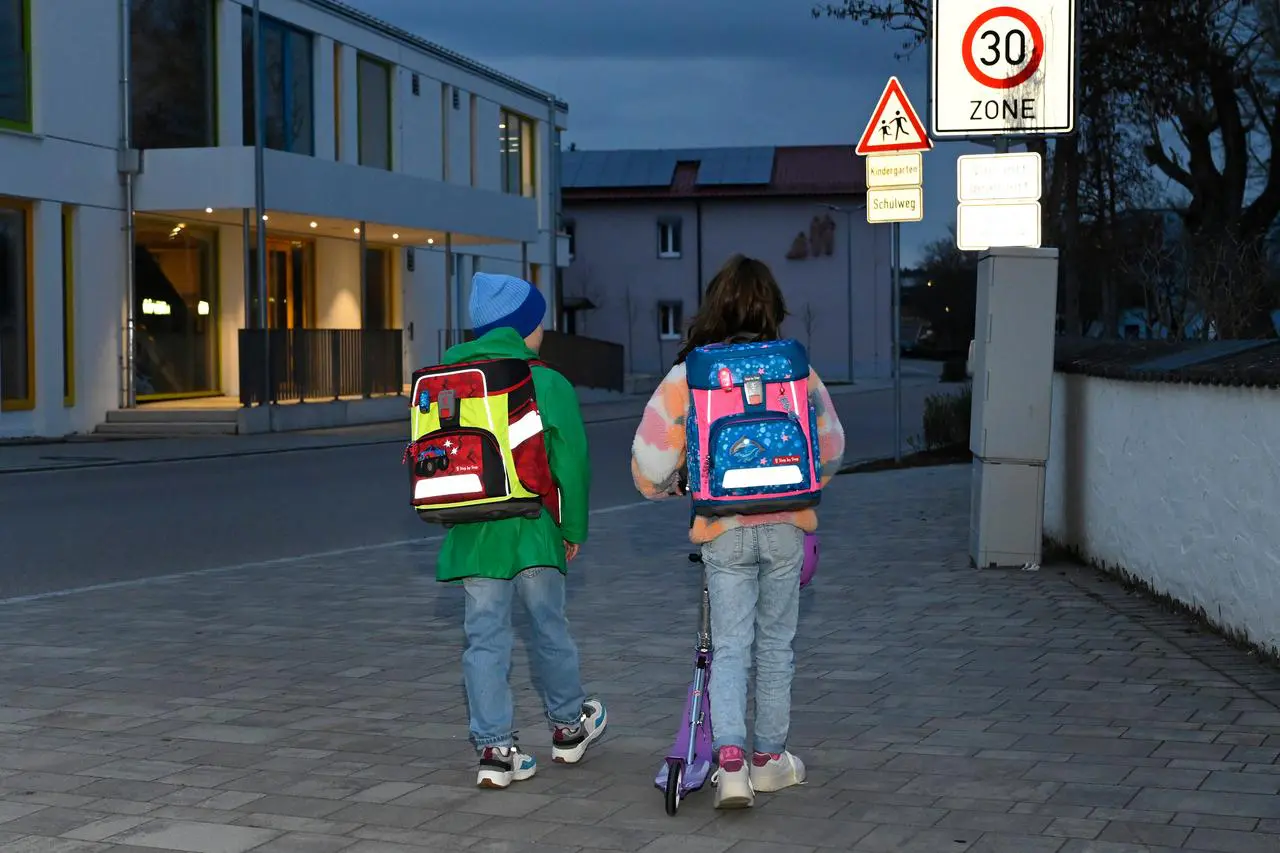 Person, Gehen, Hosen, Tasche, Stadt